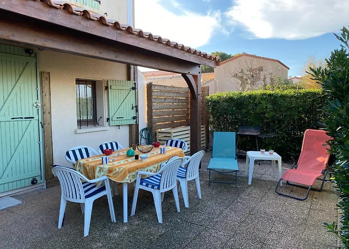 T4 Au Bord Du Avec Terrasse, 6 Pers, Parking, Animaux Acceptes, Classee 1* - Fr-1-798-37