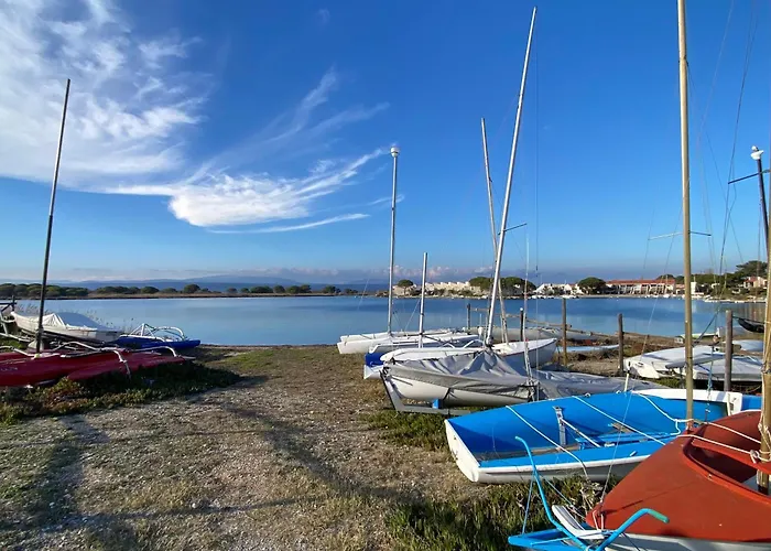 T4 Au Bord Du Avec Terrasse, 6 Pers, Parking, Animaux Acceptes, Classee 1* - Fr-1-798-37 * Leucate