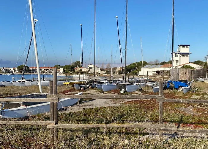 Villa T4 Au Bord Du Avec Terrasse, 6 Pers, Parking, Animaux Acceptes, Classee 1* - Fr-1-798-37