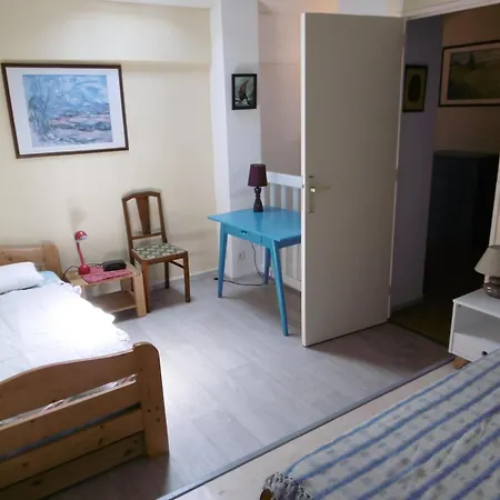 T4 Au Bord Du Avec Terrasse, 6 Pers, Parking, Animaux Acceptes, Classee 1* - Fr-1-798-37