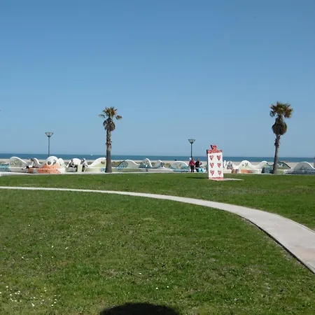 T4 Au Bord Du Avec Terrasse, 6 Pers, Parking, Animaux Acceptes, Classee 1* - Fr-1-798-37 Βίλα