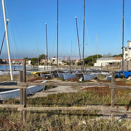 וילה T4 Au Bord Du Avec Terrasse, 6 Pers, Parking, Animaux Acceptes, Classee 1* - Fr-1-798-37